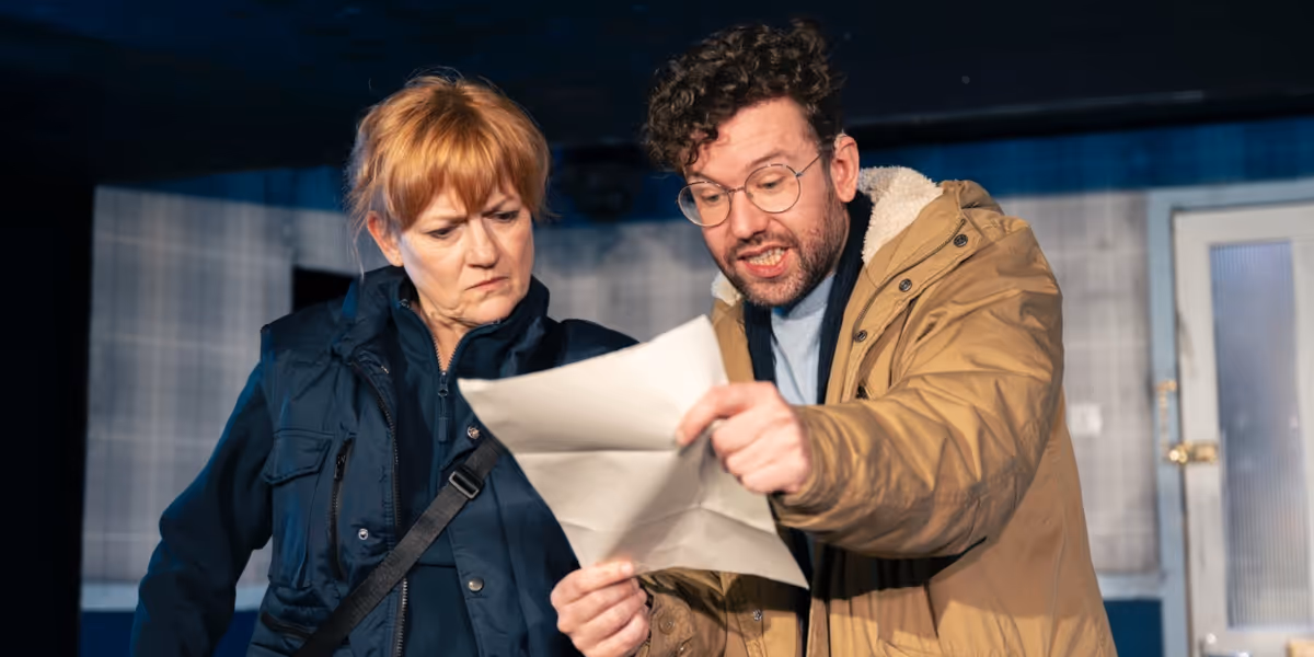 Review: THE WOLVES AT THE DOOR, Oran Mor