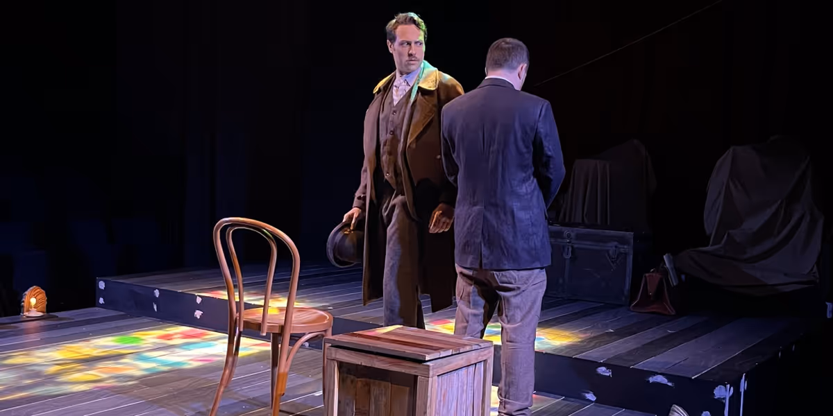 Review: THE WOMAN IN BLACK Haunts Main Street Theater