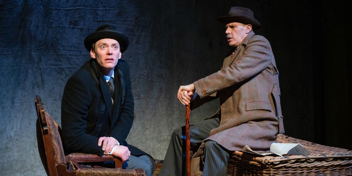 Review: THE WOMAN IN BLACK at Milwaukee Rep