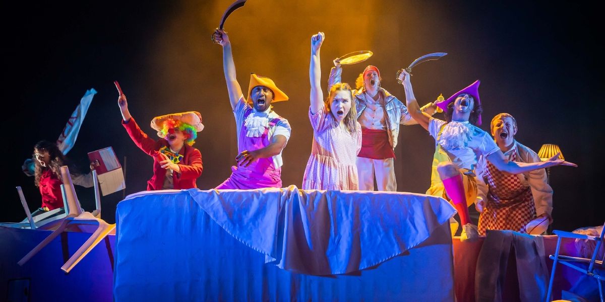 Review: THE WONDERFUL WORLD OF DISSOCIA, New Athenaeum Theatre