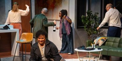 Review: THINGS WITH FRIENDS at ALLEYWAY THEATRE Photo