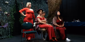 Review: THIS IS NOT A MURDER MYSTERY, Drayton Arms Theatre
