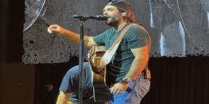 Review: THOMAS RHETT: 'SOUND TRACK TO LIFE TOUR' at Acrisure Amphitheater