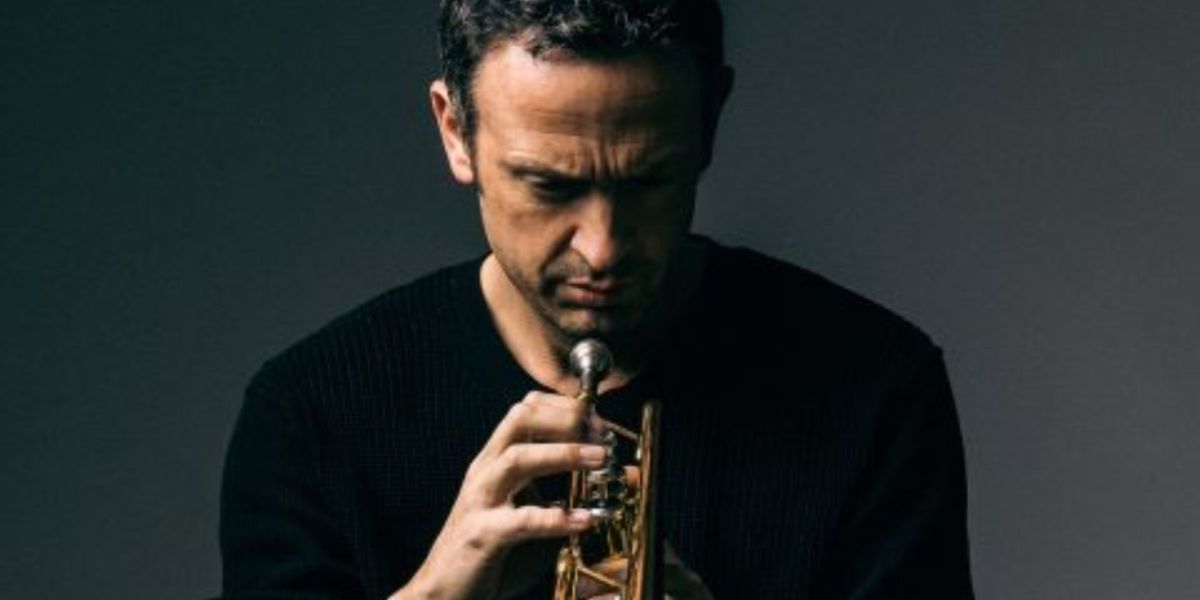 Review: TILL BRÖNNER 'SILENT NIGHT' at Die Glocke