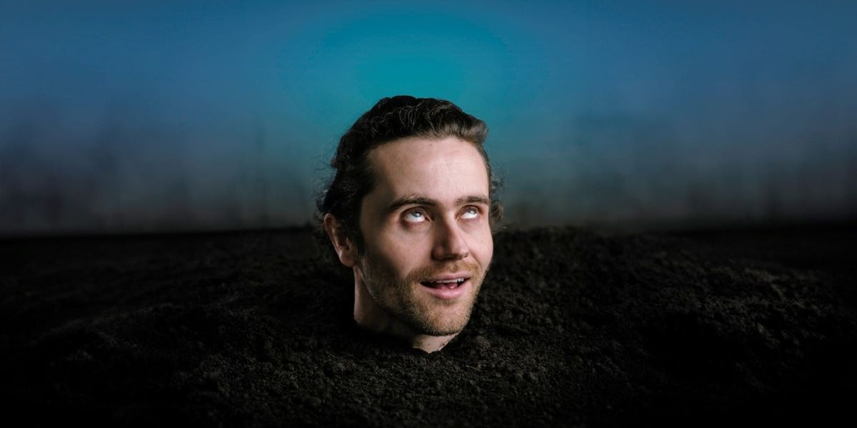 Review: TOM LAWRINSON: BURIED ALIVE AND LOVING IT, Soho Theatre
