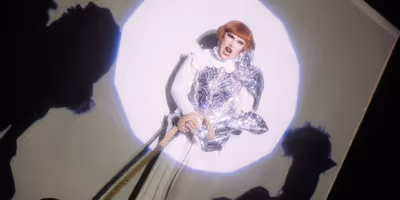 Review: TRAVESTY at Woolly Mammoth Theatre Company Photo