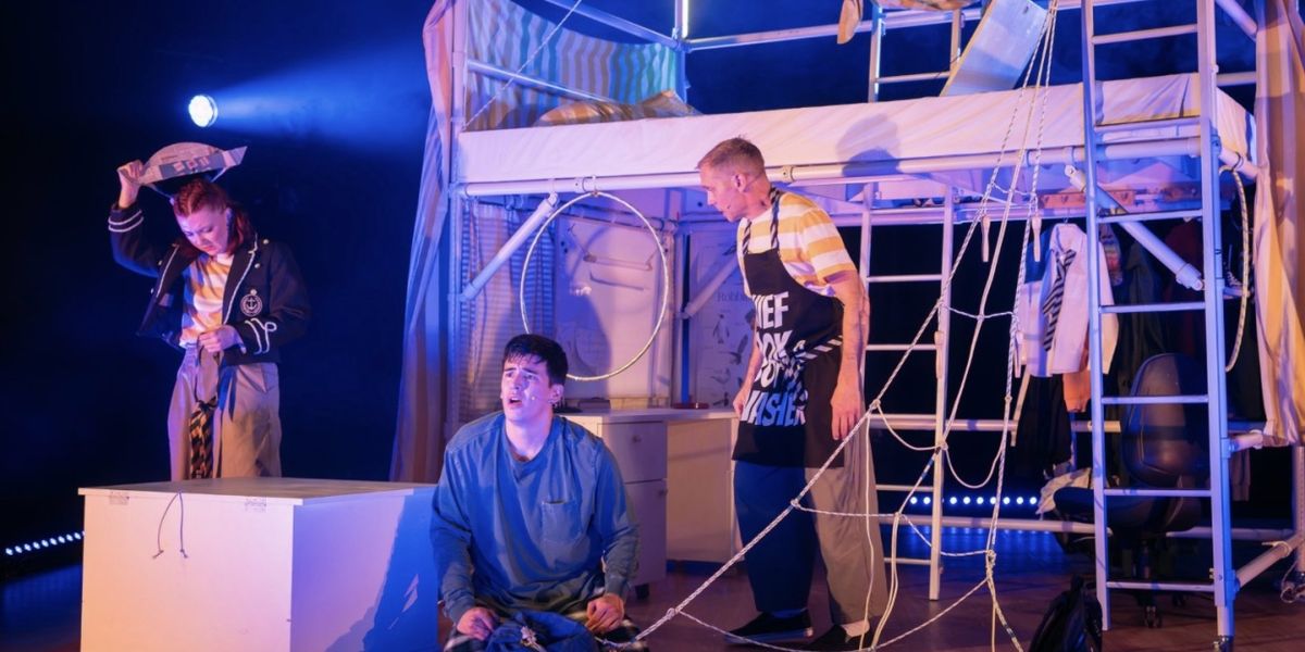 Review: TREASURE ISLAND, Platform