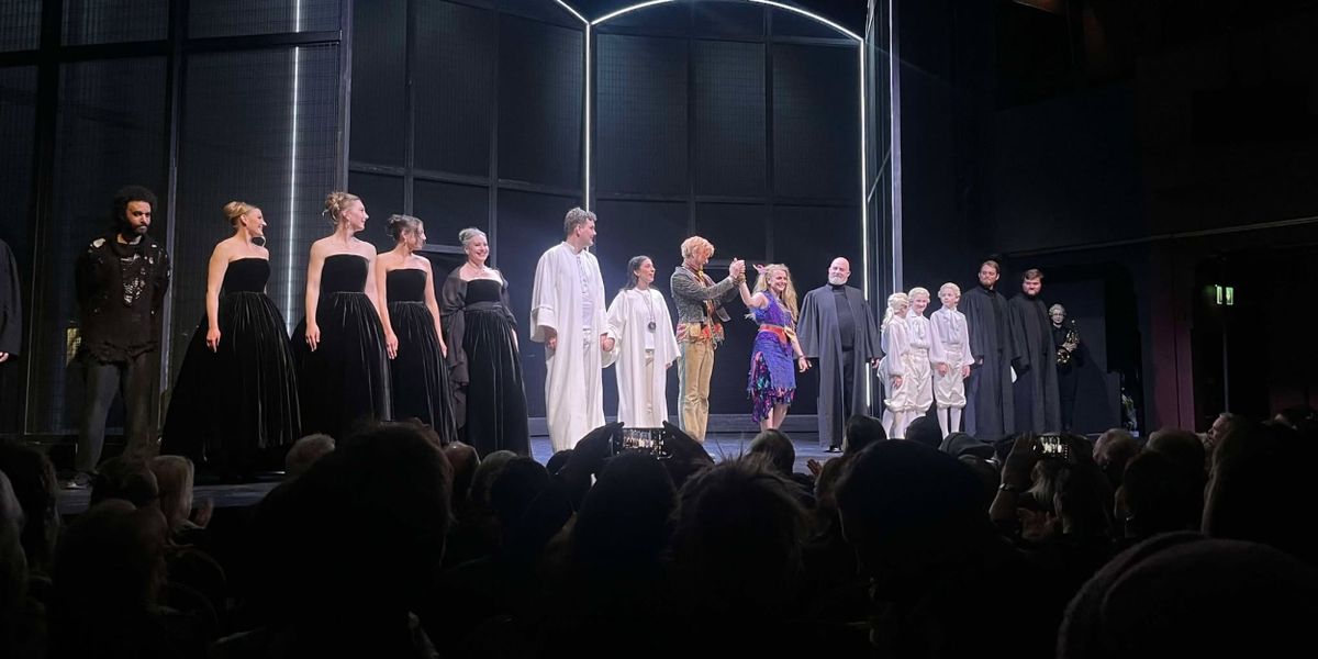 Review: TROLLFLÖJTEN/THE MAGIC FLUTE at Folkoperan