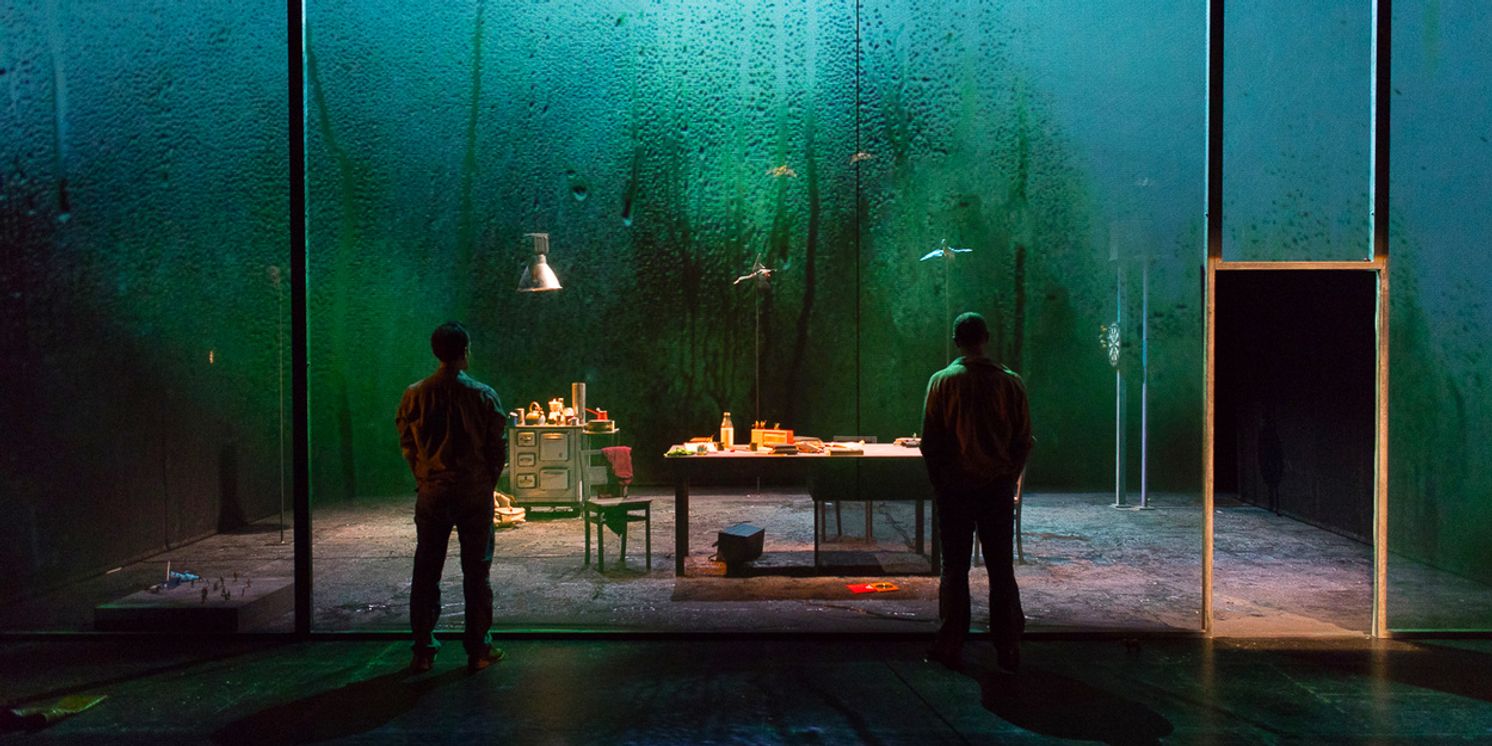 Review: UCCELLINI (LITTLE BIRDS), The Coronet Theatre  Image