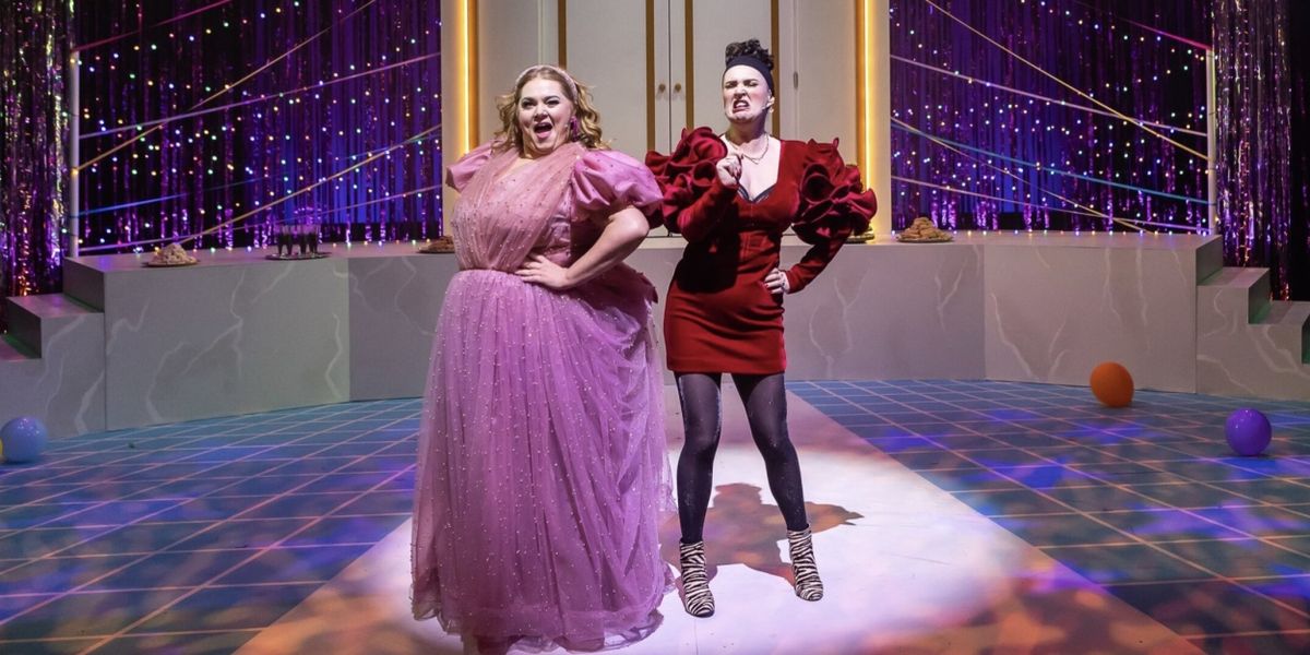 Review: UGLY! A CINDERELLA STORY, Lanternhouse Theatre
