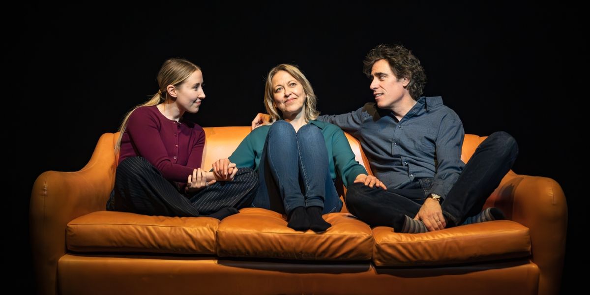 Review: UNICORN, Garrick Theatre