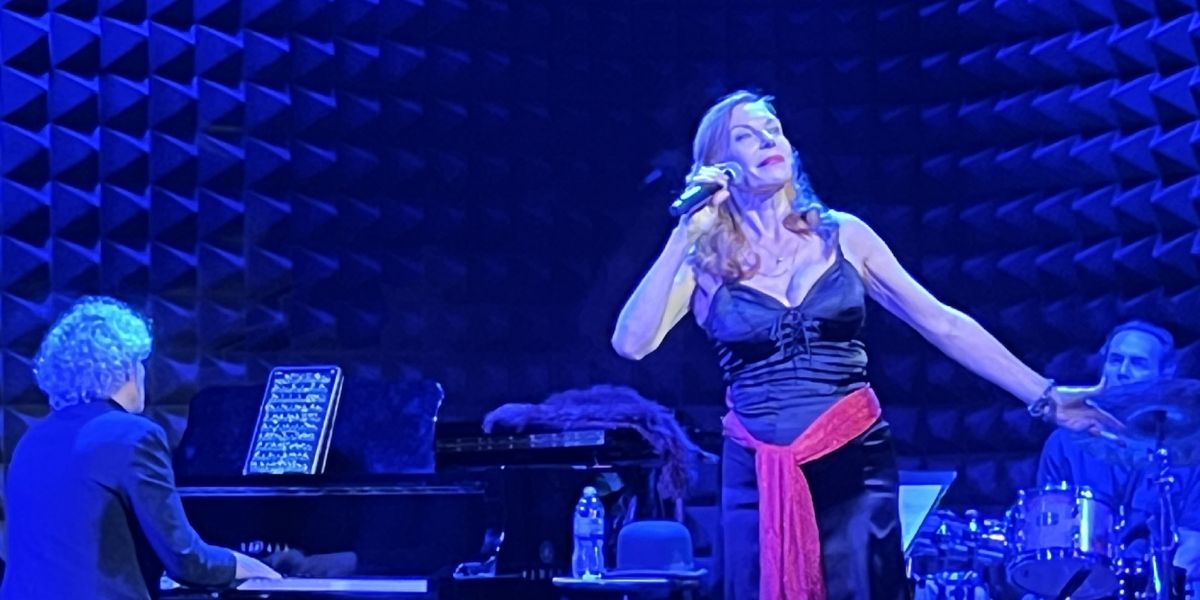 Review: Ute Lemper Connects Epochs at Joe's Pub