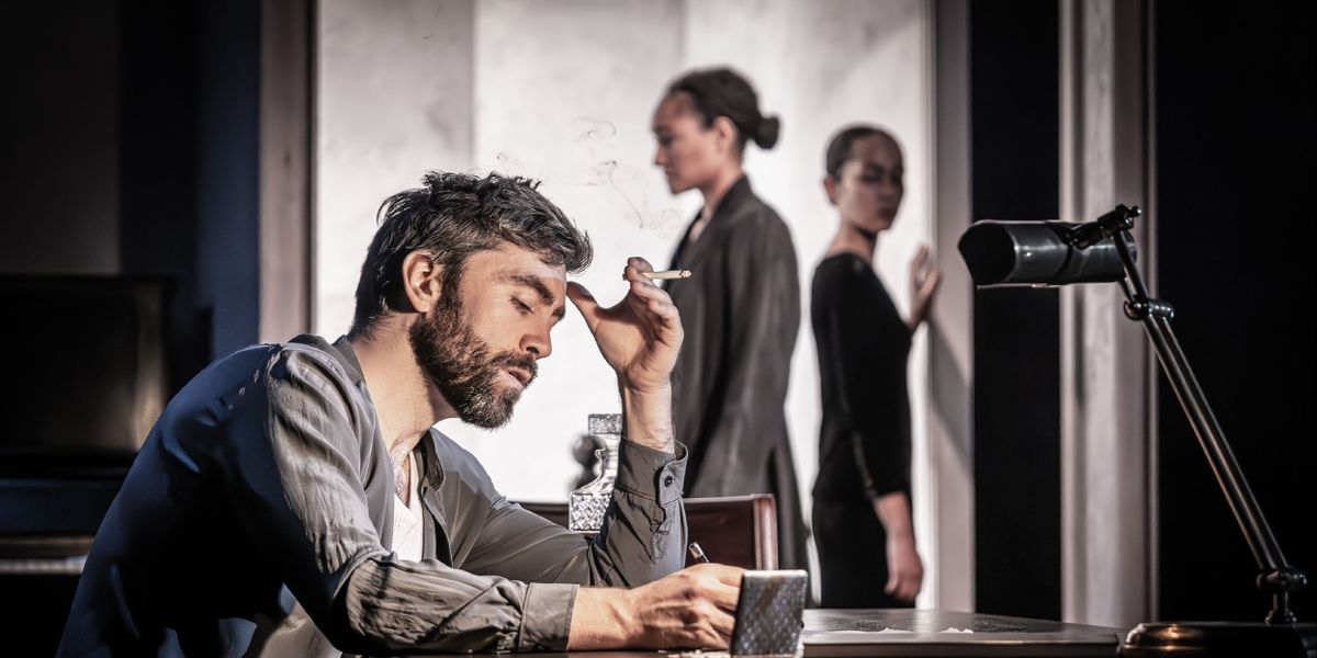 Review: VISIT FROM AN UNKNOWN WOMAN, Hampstead Theatre