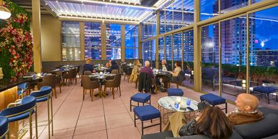 Review: VOCO ROOFBAR-Make it Your Favorite in the Theater District
