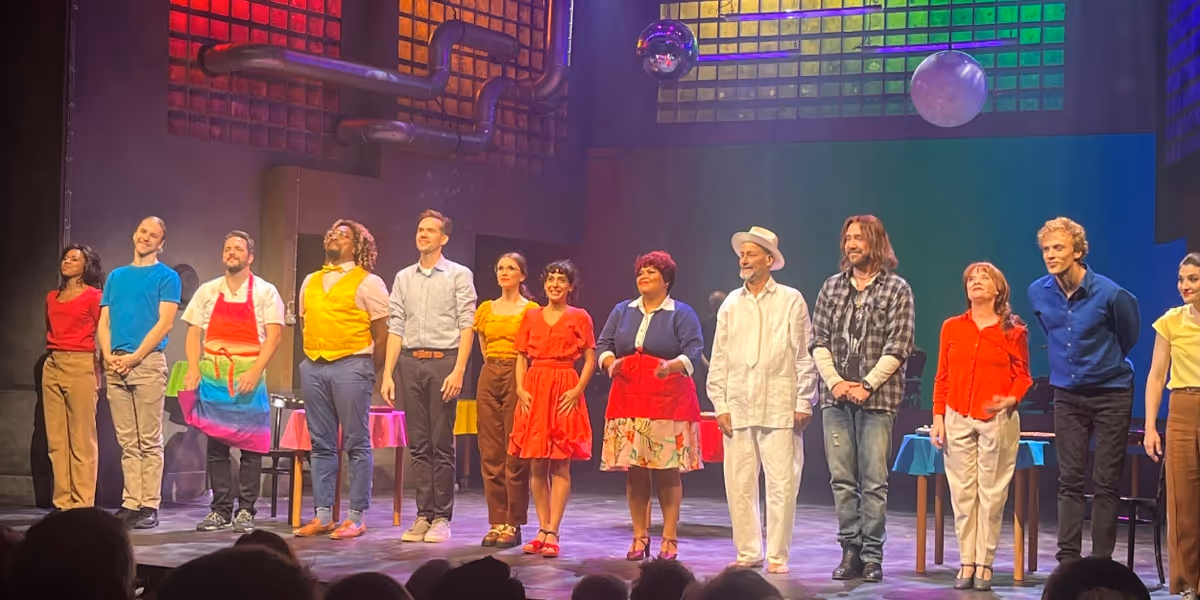 Review: WAITRESS at Östgötateatern