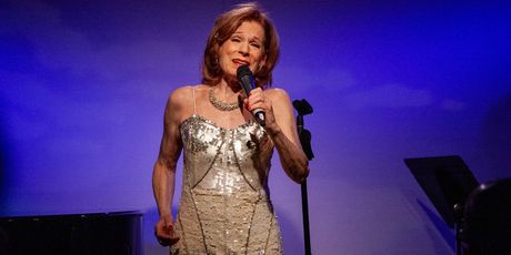 Review: Madelaine Warren Glows With WARREN SINGS FIELDS at Don't Tell Mama Photo