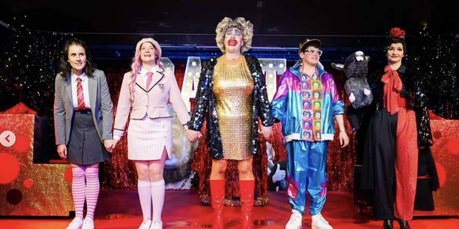 Review: WEANS IN THE WOOD(LANDS), Oran Mor  Image