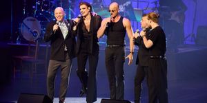 Review: WHAT’S THE BUZZ? – ADELAIDE CABARET FESTIVAL 2026 at Adelaide Festival Theatre, Adelaide Festival Centre
