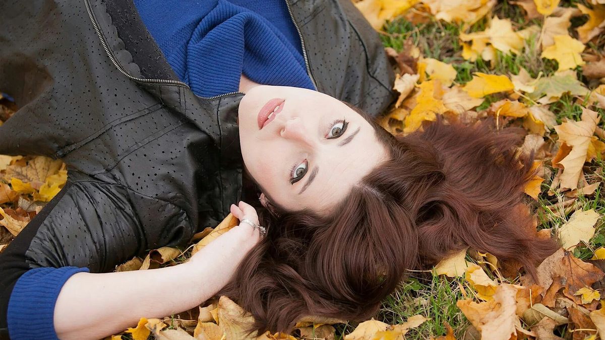 Review: WHEN AUTUMN FALLS: AN EVENING OF SONG WITH NICHOLE CAREY at Crooners