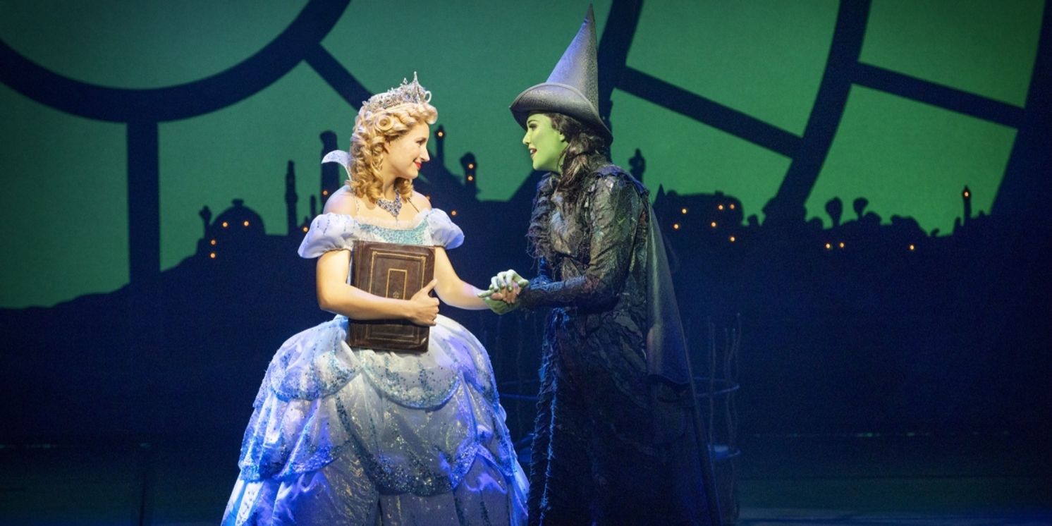 Review: WICKED at Regent Theatre  Image