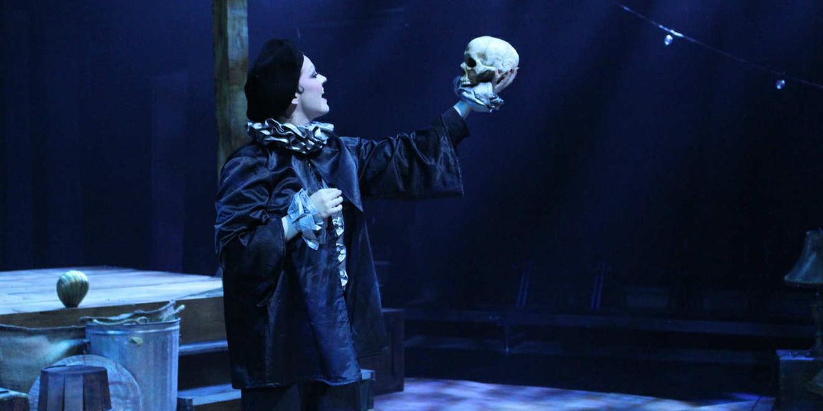 Review: WILLIAM SHAKESPEARE'S HAMLET at University Of Central Arkansas Theatre in Conway