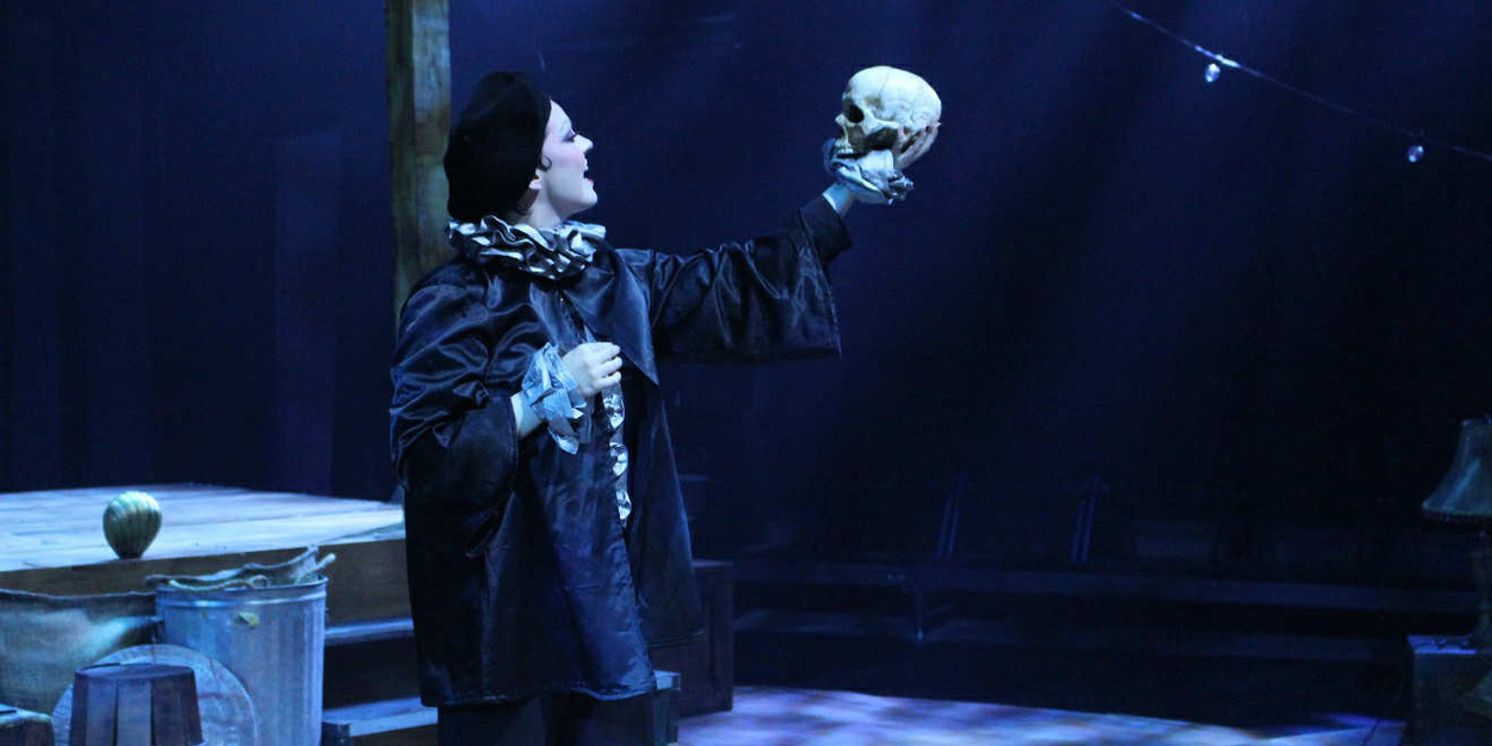 Review: WILLIAM SHAKESPEARE'S HAMLET at University Of Central Arkansas Theatre in Conway  Image