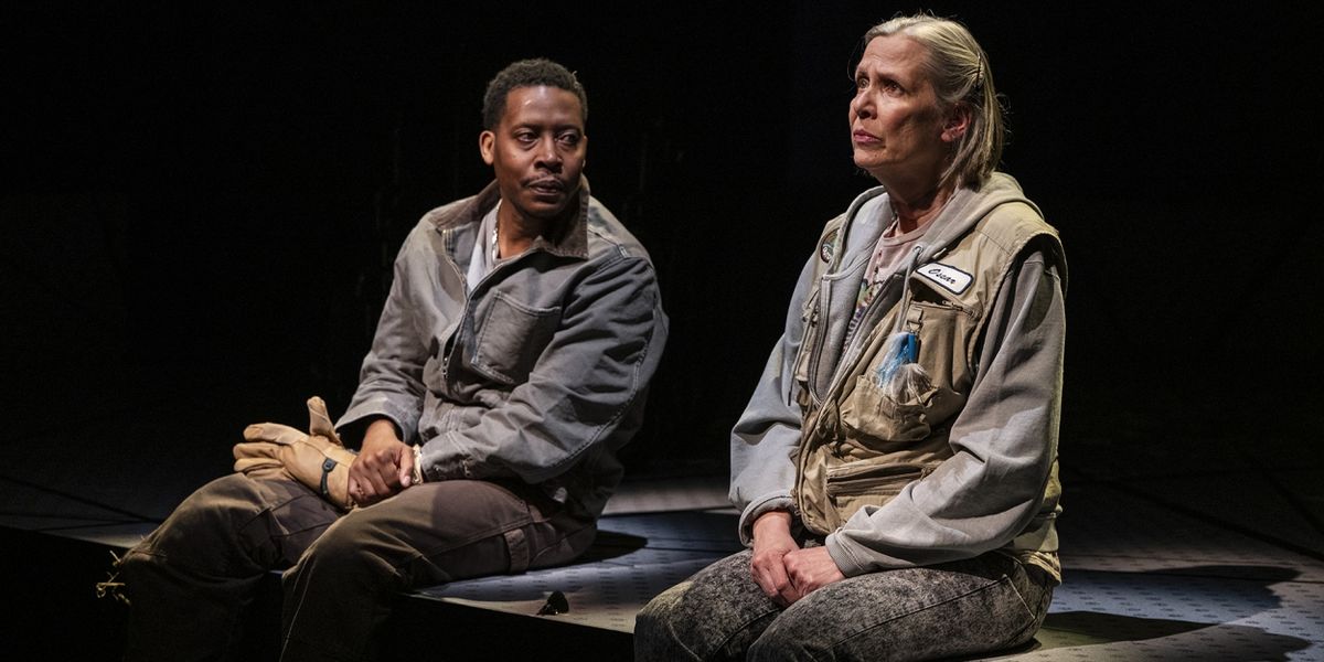 Review: YOU WILL GET SICK at Steppenwolf Theatre Company
