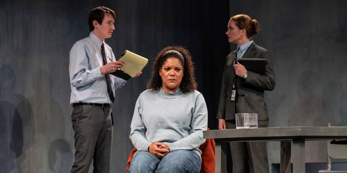 Review: hang at 1st Stage