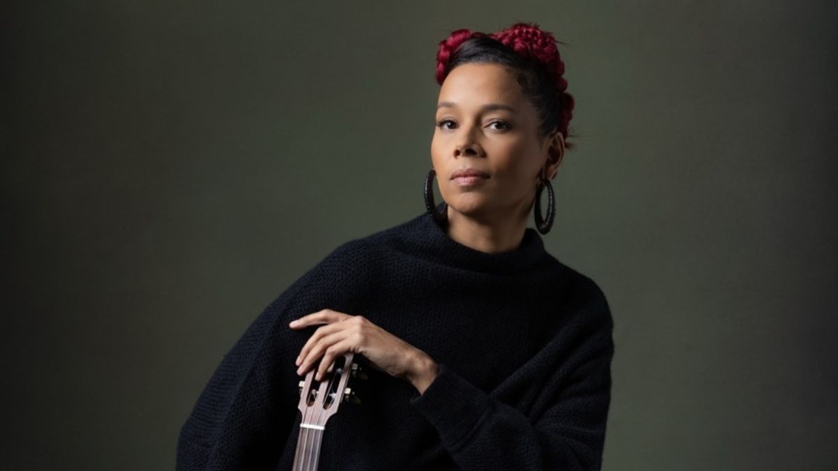 Rhiannon Giddens to Perform at Massey Hall in Toronto
