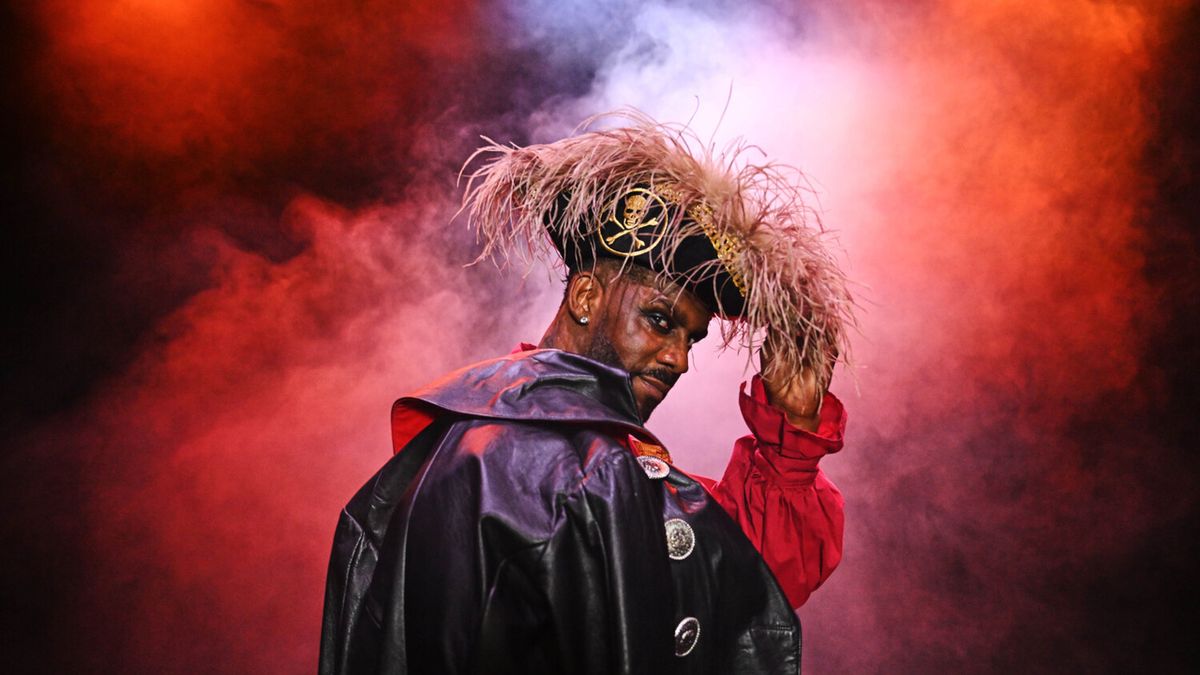 Richard Blackwood, Solomon Davy, and Leonie Wall S Join TREASURE ISLAND at Wolverhampton Grand