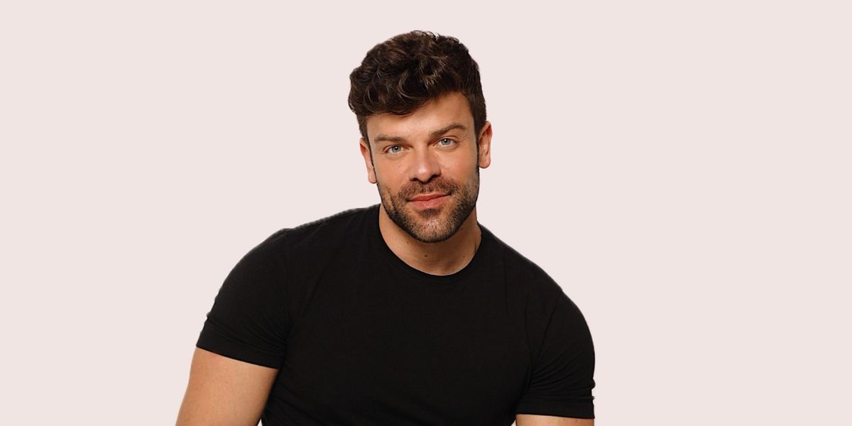 Ricky Merino se suma al reparto de ATRAPADAS EN LA OFI en el Teatro Lara