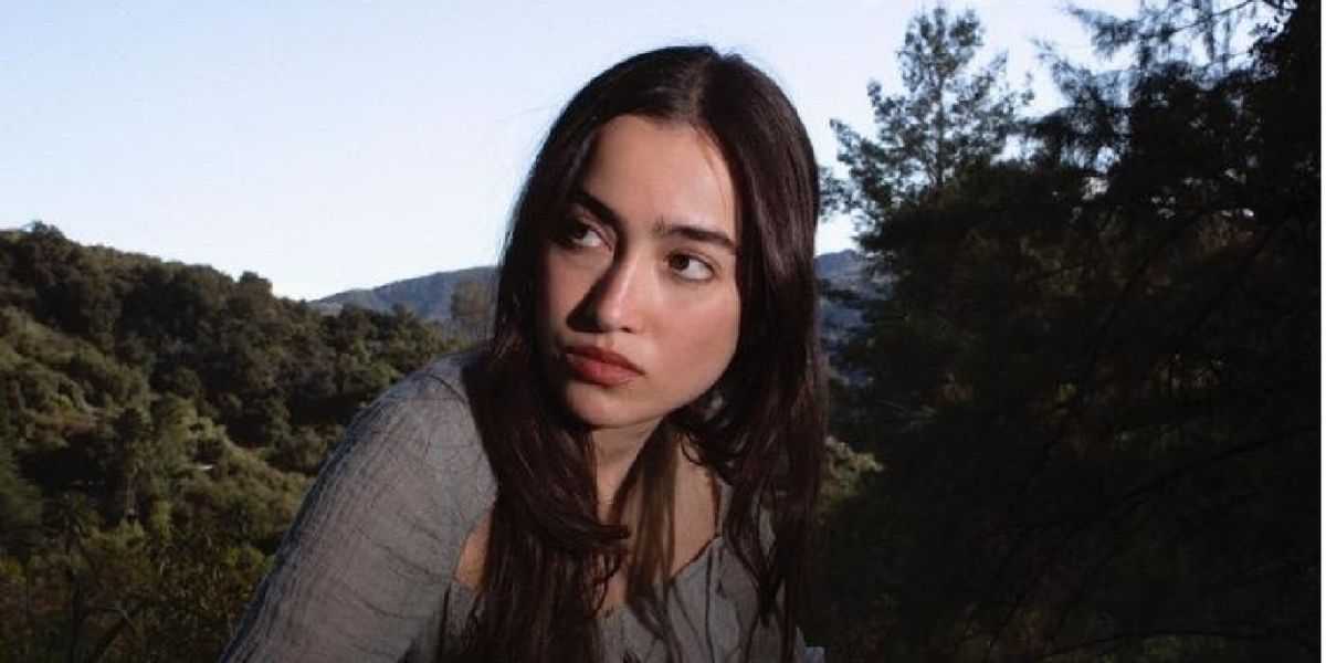 Rising Global Star Mina Okabe Releases New Single 'Always Hurts'