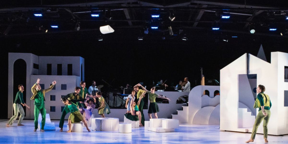 Robbins Dance & Performing Arts Expands Division