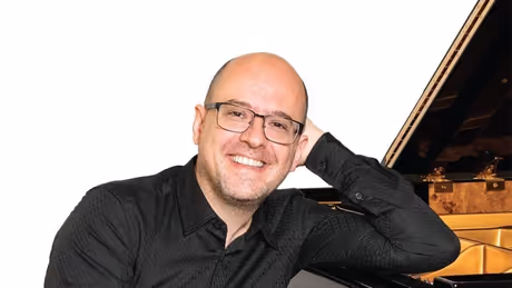 Roberto Plano to Open Key Pianists Season at Carnegie Hall Photo