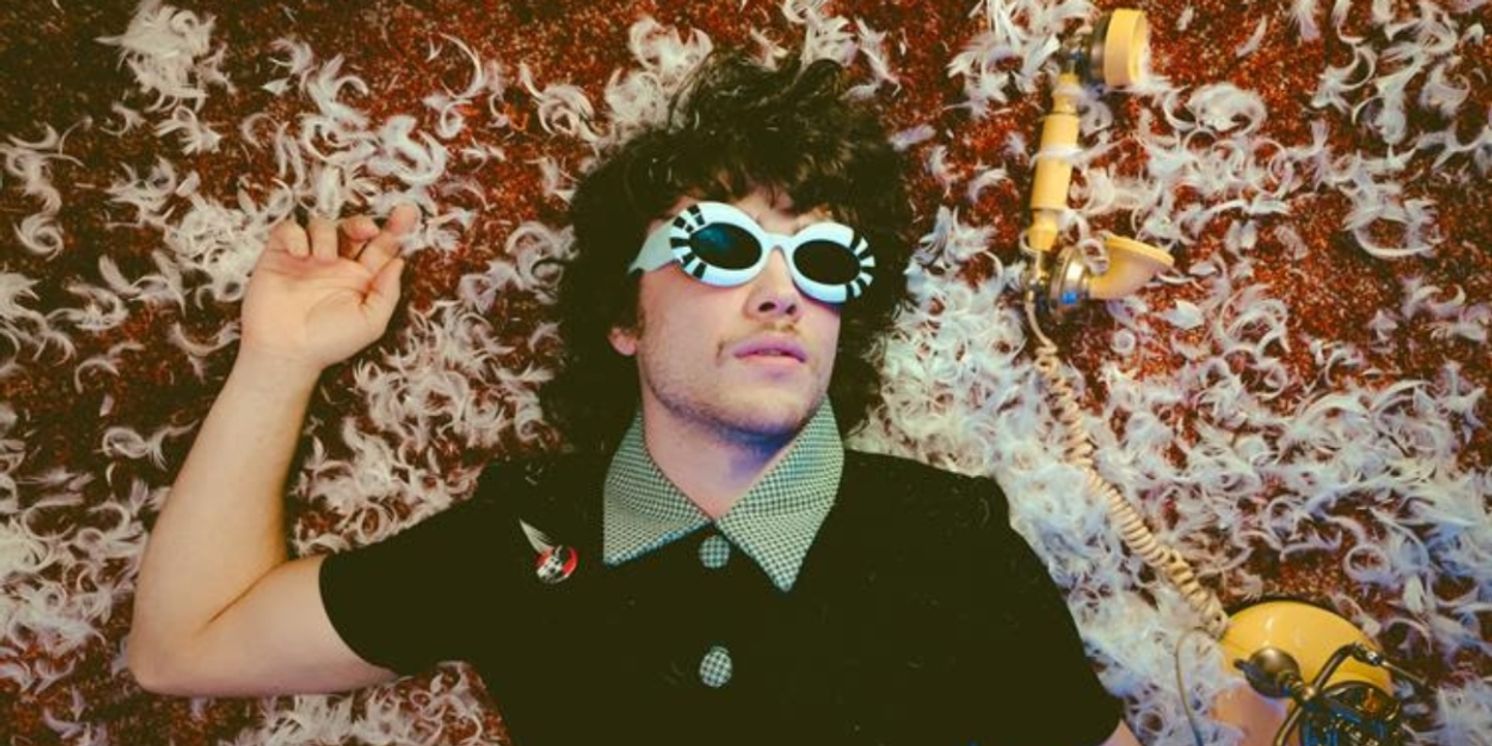 Roe Kapara Shares Alt-Rock Anthem 'Glorious Day'  Image