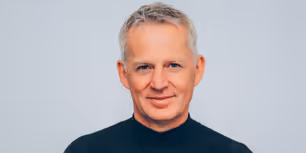 Roel De Vries Announced as CEO of Stage Entertainment