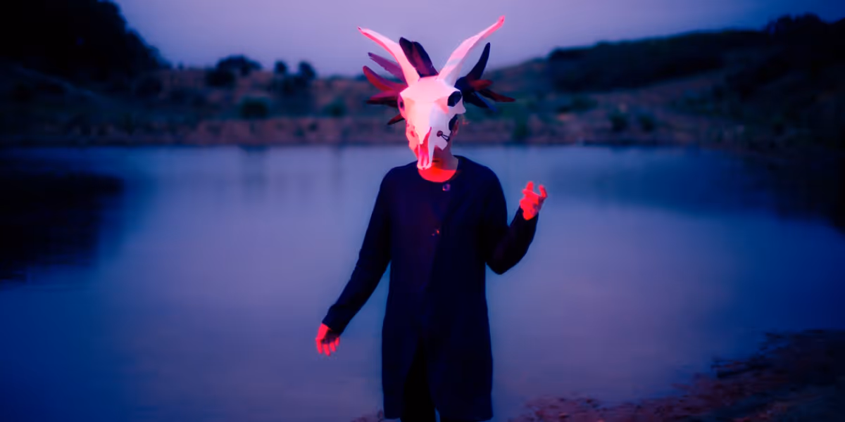 Ruth Goller Releases Otherworldly Debut LP 'SKYLLUMINA'