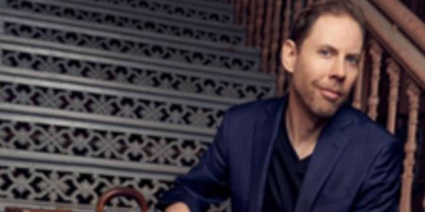 Ryan Hamilton Comes to the Paramount Theatre in October  Image