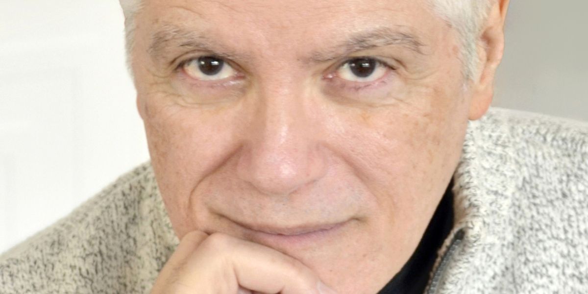 Theatrical Poster Designer Frank 'Fraver' Verlizzo to Release SANITY CLAUS Novel