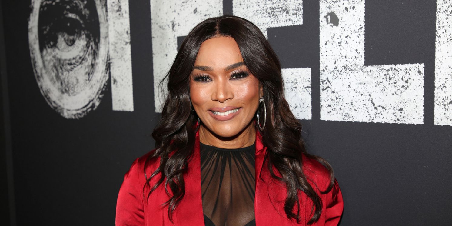 Angela Bassett, Henry Louis Gates, Jr. Among Honorees at Schomburg Center Gala  Image