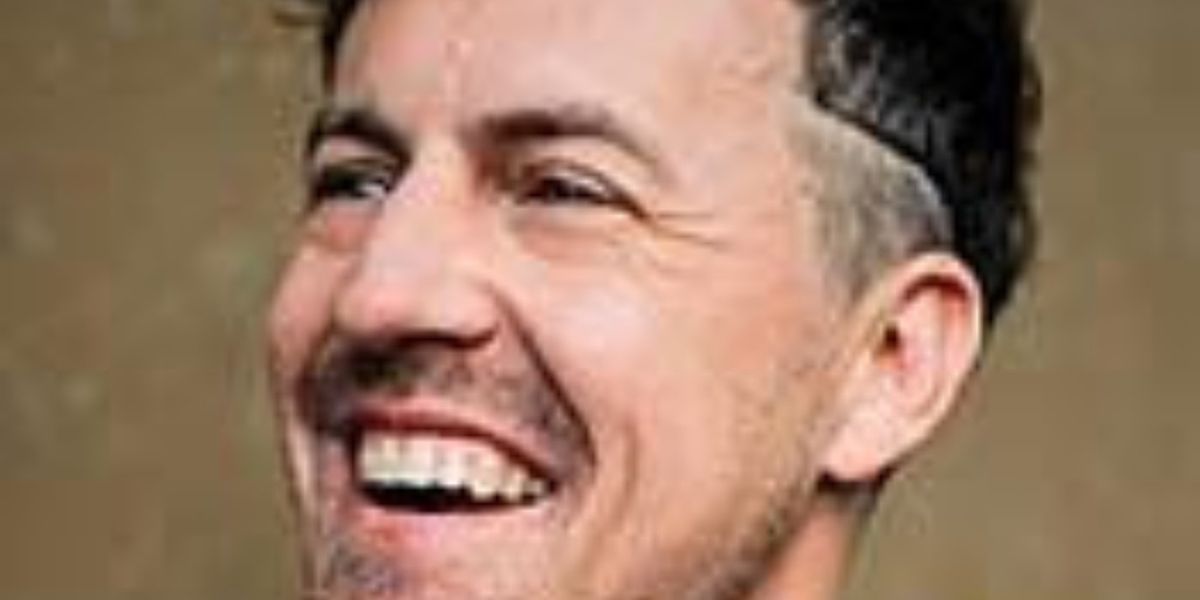 SNL Alum Alex Moffat to Perform at Comedy Works Landmark in Denver