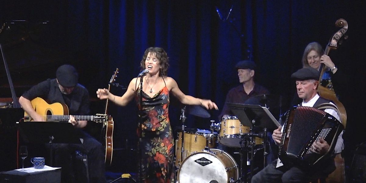SONOMUSETTE: MUSIQUE DE PARIS Comes to the Town Hall Theatre
