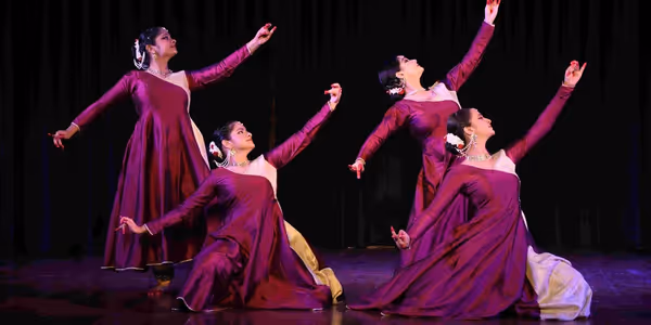 SPEAKING SCULPTURES: KARANAS IN KATHAK Comes to New Delhi