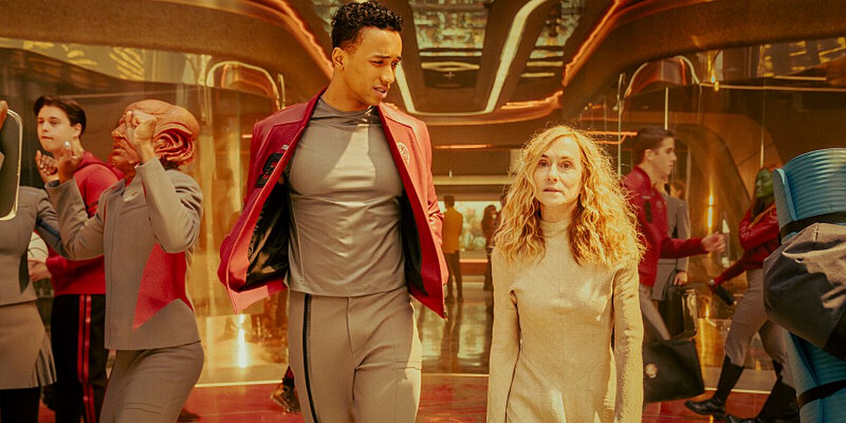 STAR TREK: STARFLEET ACADEMY Season One Now Available on Digital