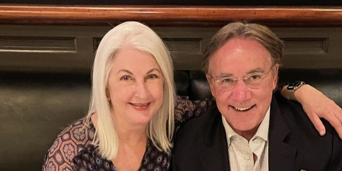 SWAN SONGS SERENADE to Honor Donna Stockton, Randy House