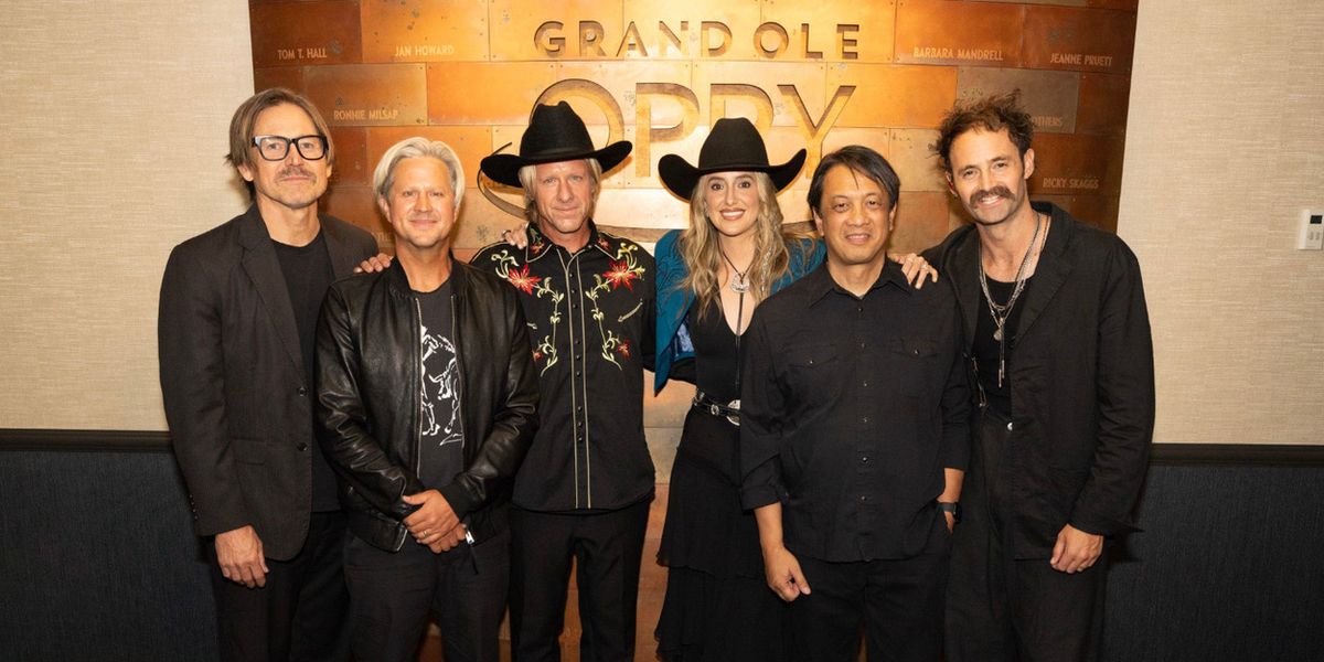 SWITCHFOOT to Make Grand Ole Opry Debut With Lainey Wilson Duet