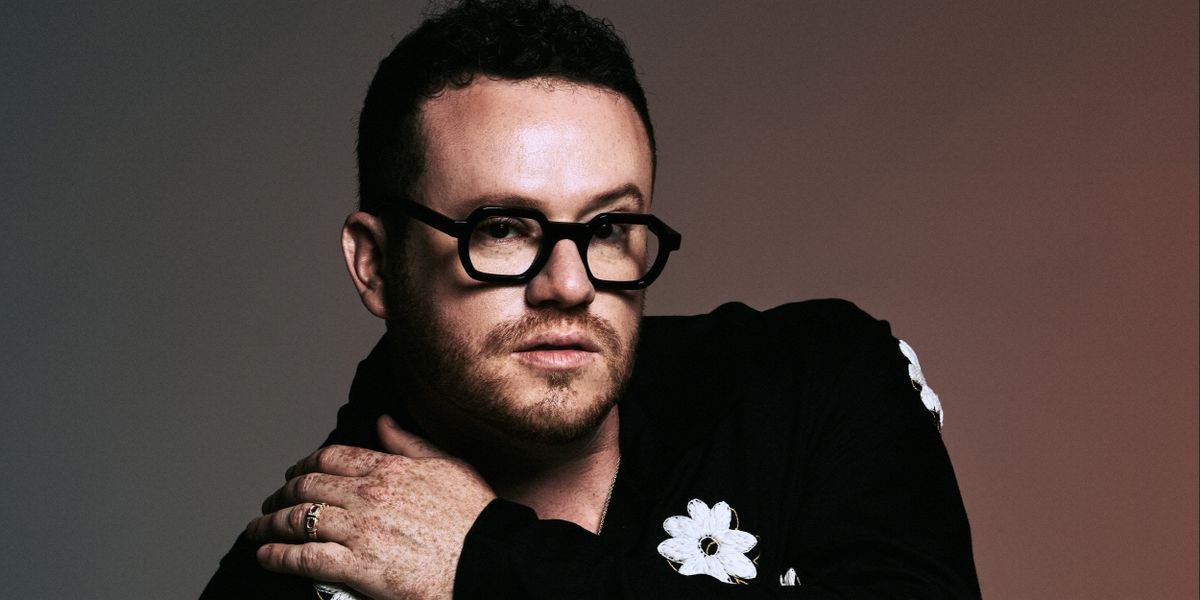 Sam Fischer Unveils New Track 'Hard to Love'