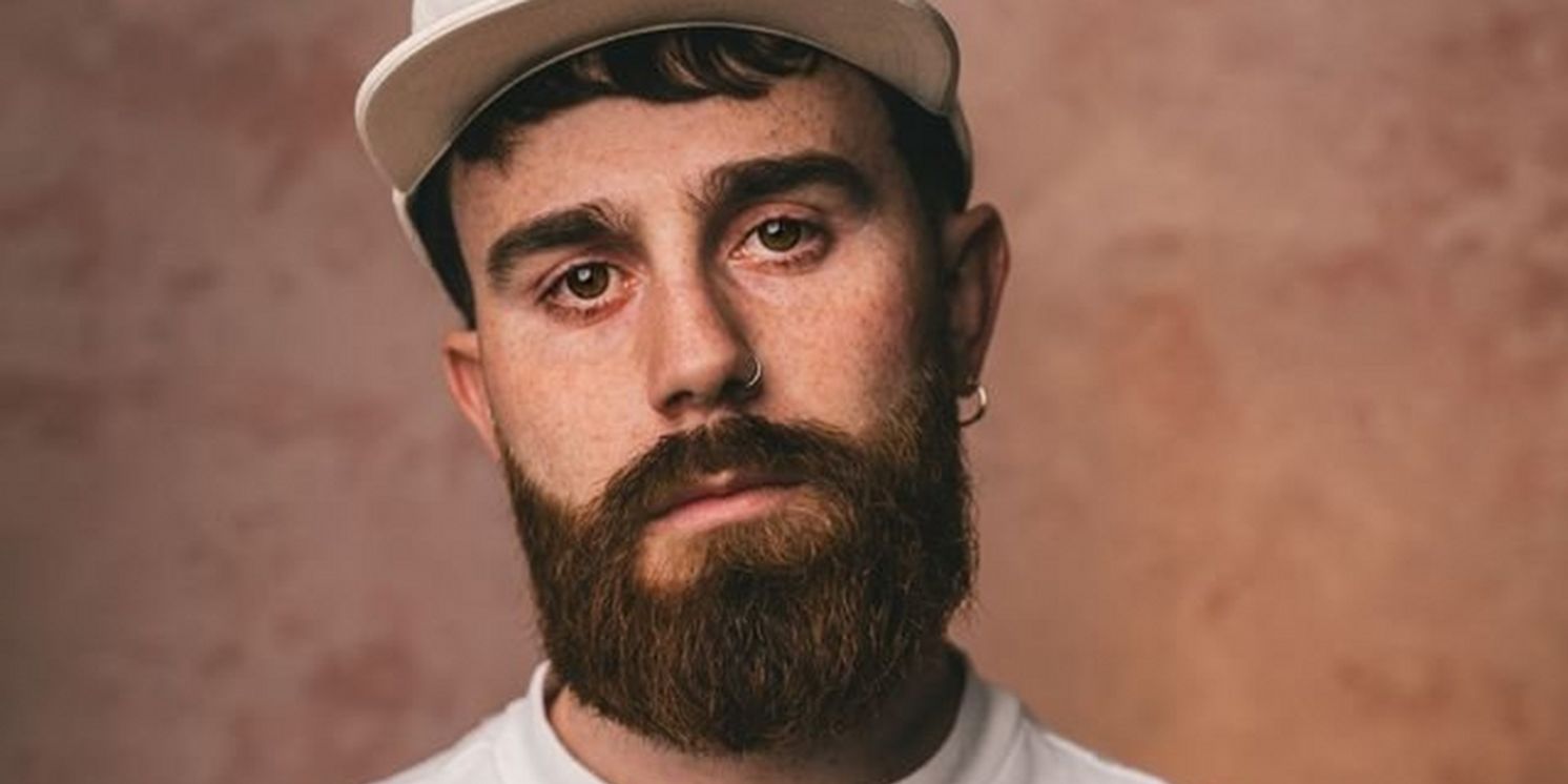 Sam Tompkins Releases Cover of 'Talking to the Moon'  Image