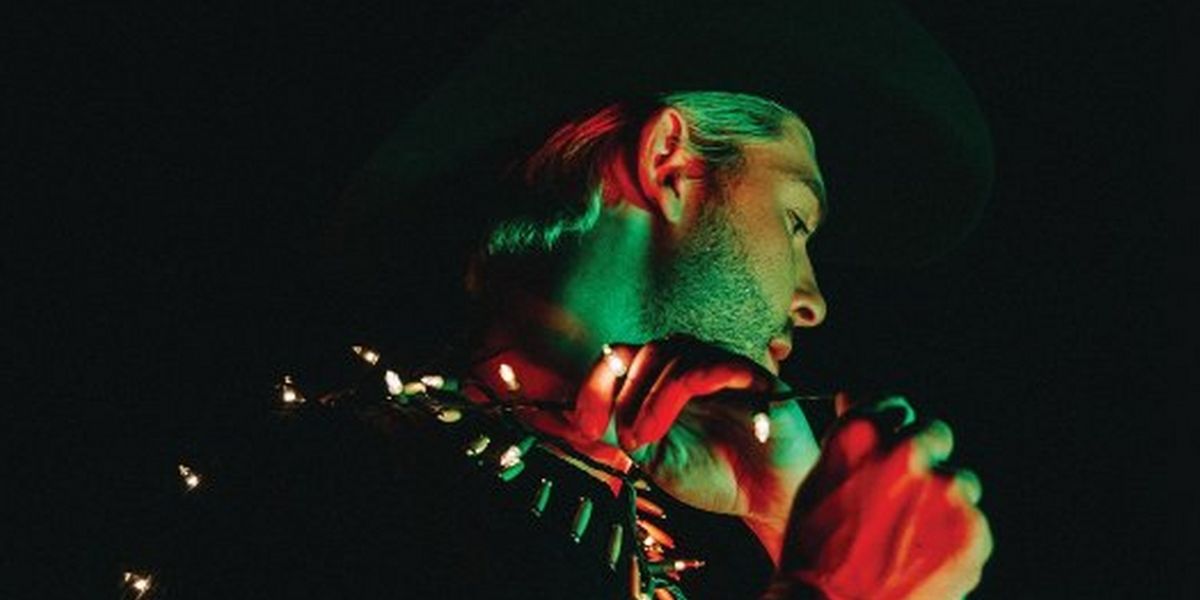 Sam Williams Is Over Christmas Cheer on 'I Hate The Holidays'