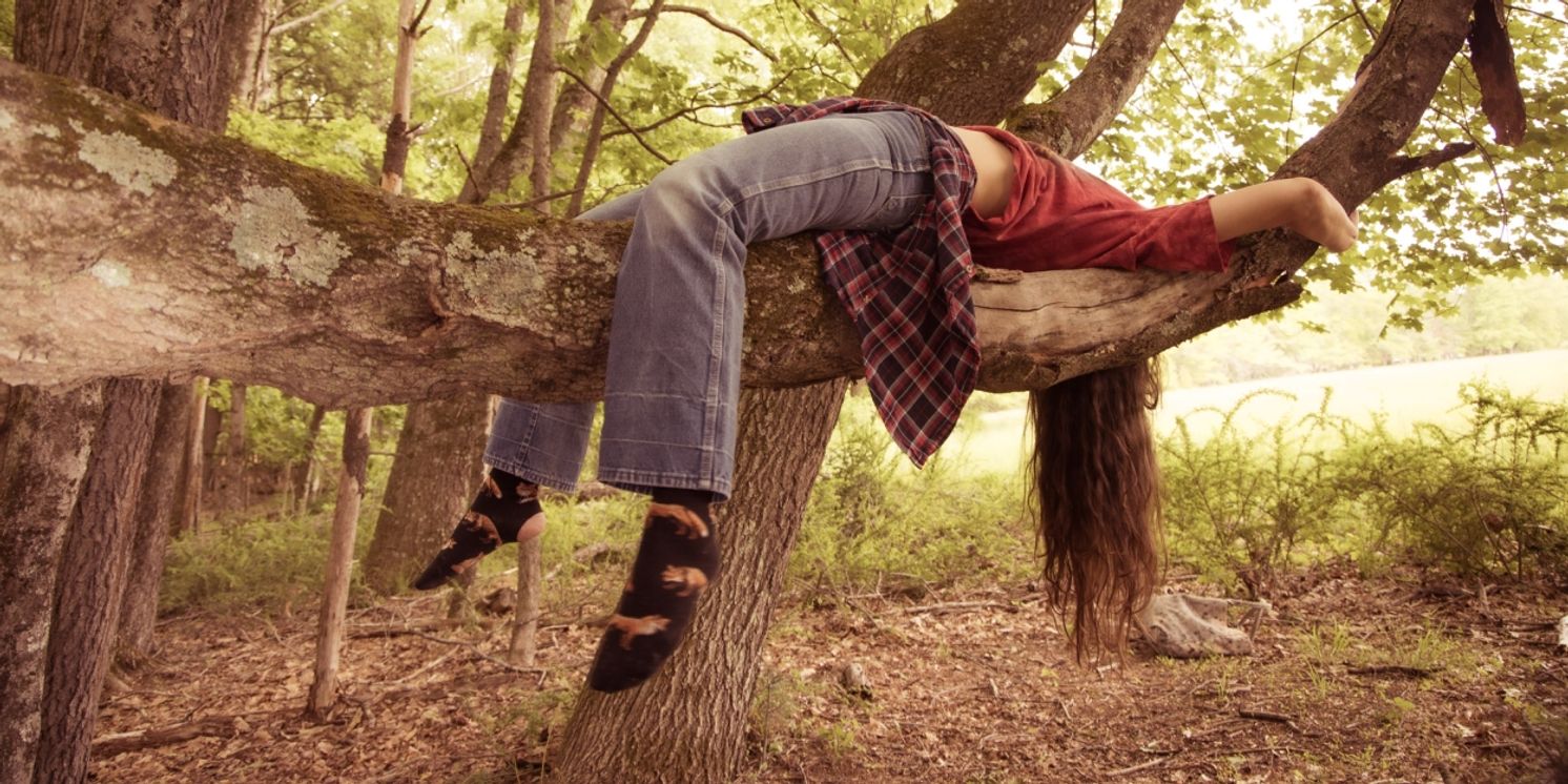 Sandy Bell Releases New Album 'Entelechy'  Image